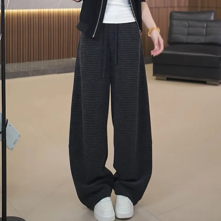 韩版通勤运动弯刀阔腿裤女2026春秋新款松弛感宽松显瘦休闲卫裤子