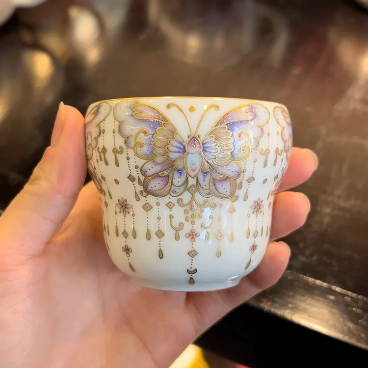 溢珍堂 堆金巴洛克花间碟舞单杯 景德镇高端茶器手工主人杯