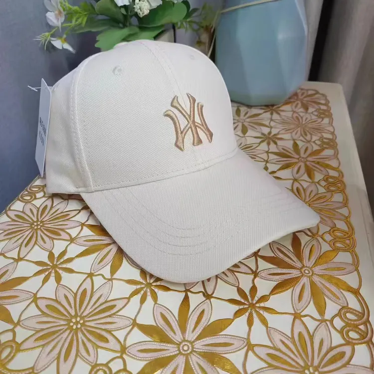 新款休闲百搭棒球帽男女同款加长帽檐鸭舌帽户外运动硬顶帽子