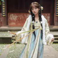 十三余小豆蔻儿[溪流浣花-成都博物馆联名]披袄齐胸裙唐制汉服女