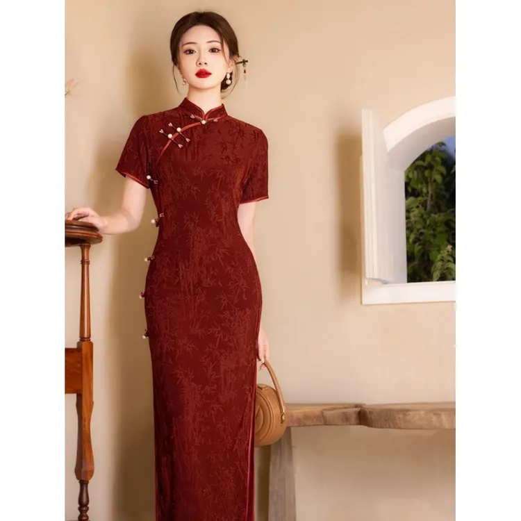 画报夫人敬酒服新娘旗袍新款夏季订婚新中式红色复古结婚礼服连衣