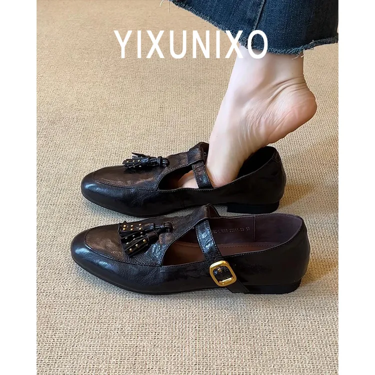羊皮版~复古文艺平底流苏圆头铆钉浅口单鞋女百搭通勤平底玛丽珍
