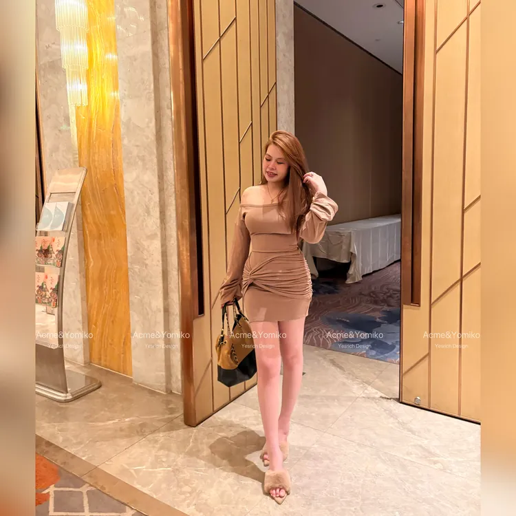 雅洛千金 轻熟纯欲性感辣妹小妈风扭结设计收腰连衣裙G382/G413