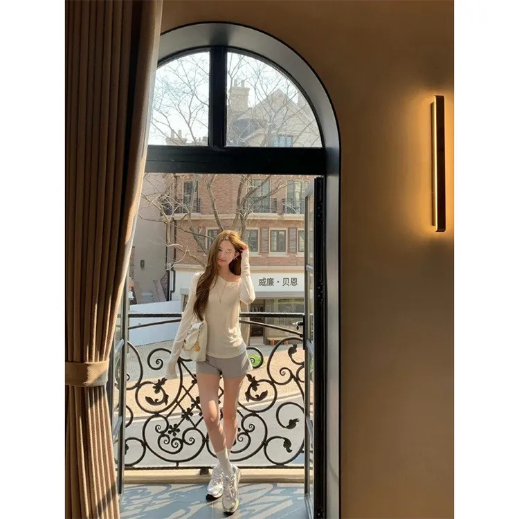 2025夏季新款时尚洋气减龄高级感薄款长袖上衣女高腰百搭休闲短裤