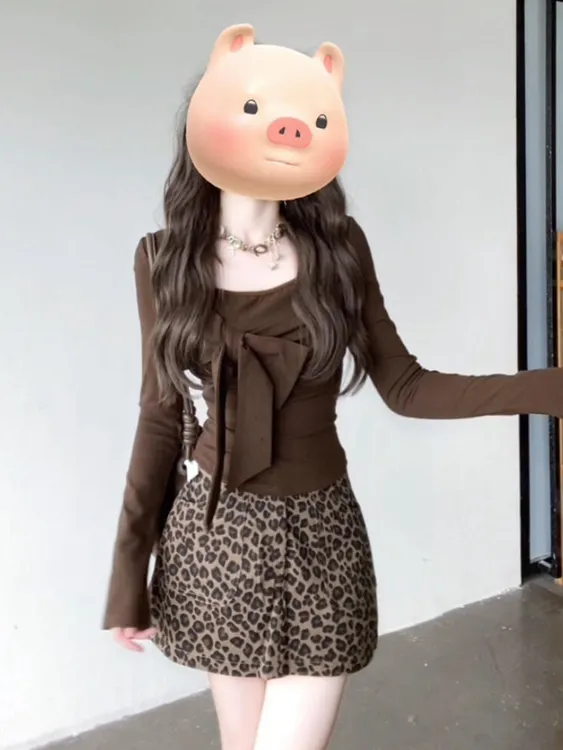 早秋小个子高级感减龄洋气咖色蝴蝶结长袖T恤豹纹半身裙套装女潮
