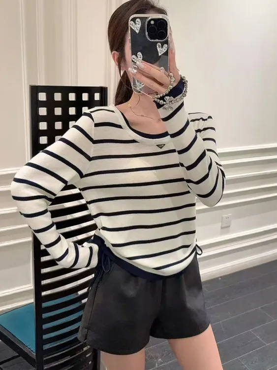 秋装穿搭设计感条纹针织衫女2025新款夏薄款独特短款上衣秋I4-87