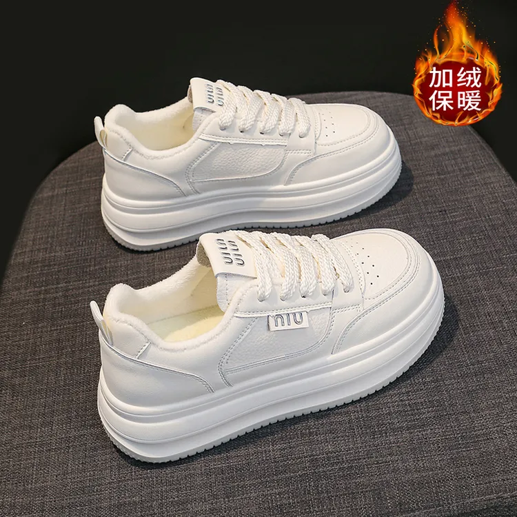 厚底小白鞋女款2025今年流行鞋子秋冬加绒保暖二棉鞋真皮增高板鞋