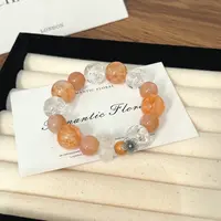 X1249[香草饼干 ]白水碎冰冰红胶花太阳石手链高端轻奢多样性发一