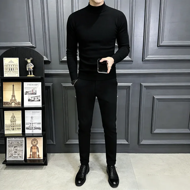 2026年新款男士冬季半高领毛衣加厚修身打底衫潮流内搭双面绒