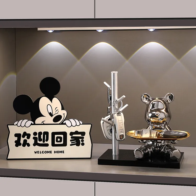 暴力熊钥匙收纳摆件入户玄关置物架客厅轻奢高档电视柜装饰品礼物