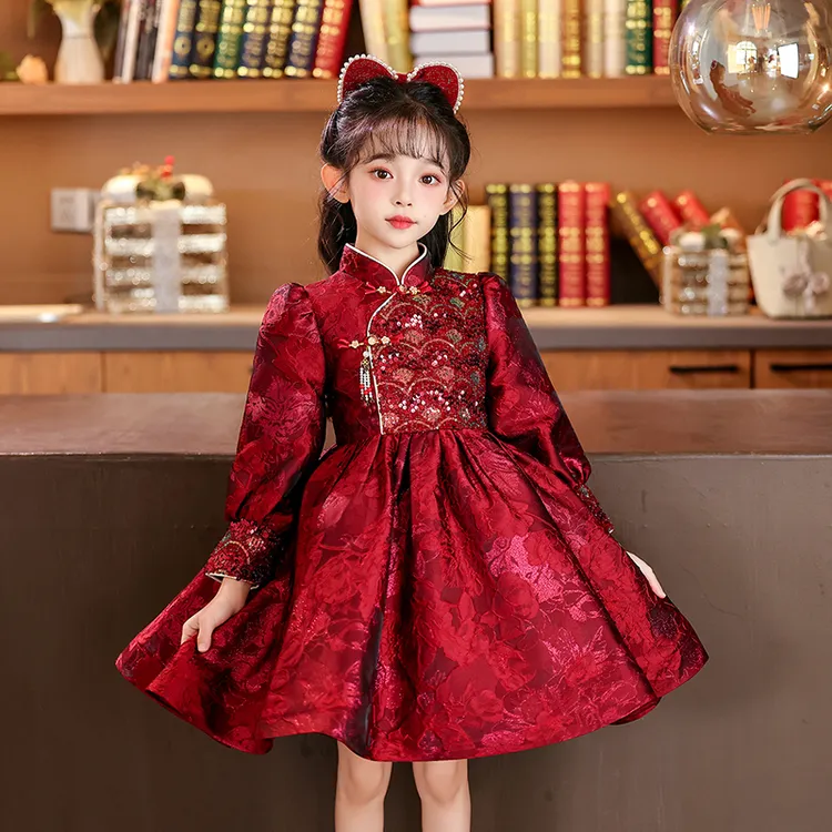 7826女童公主风秋冬季加绒红色连衣裙洋气时尚国风刺绣拜年服裙子