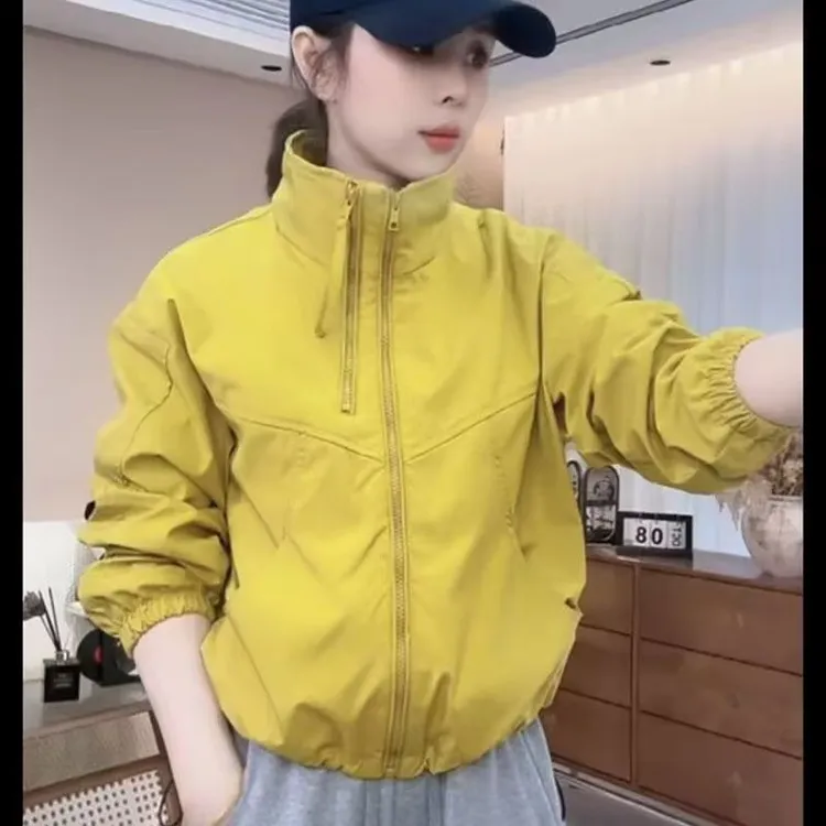 立领短款冲锋衣2025春秋新款时尚宽松休闲夹克上衣百搭外套女