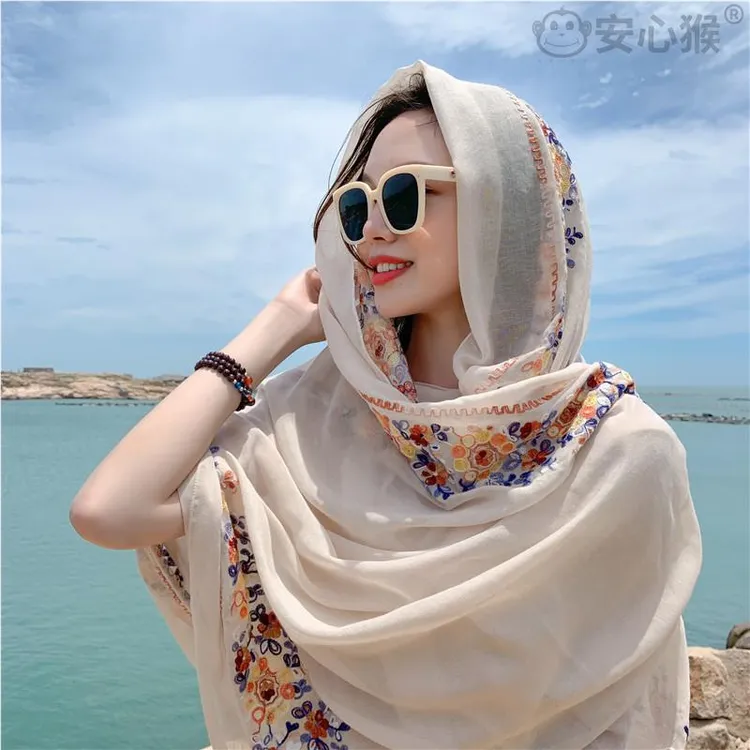 围巾女夏季沙漠旅游防晒披肩薄款外搭民族风茶卡盐湖丝巾棉麻头巾