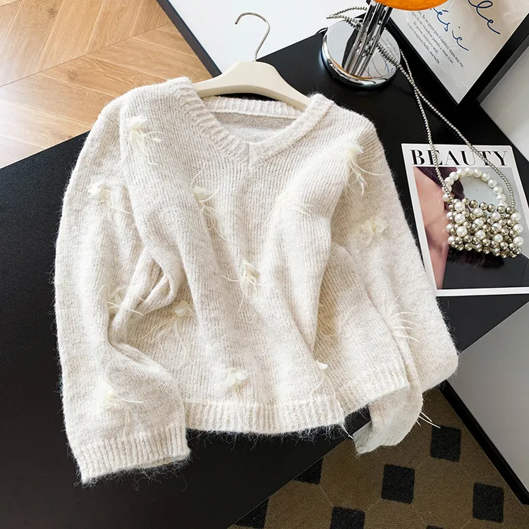 2025秋冬季法式温柔风气质v领套头时尚宽松毛衣百搭针织上衣女款