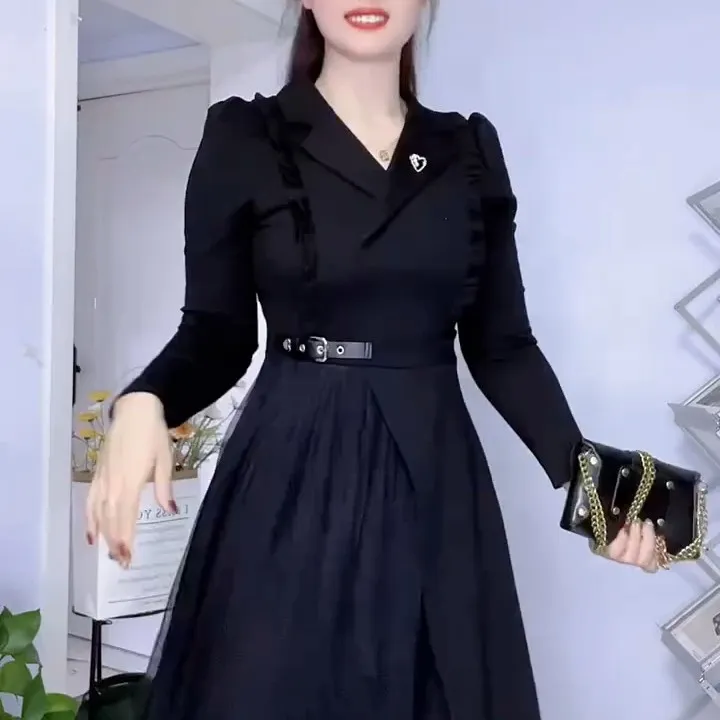 翻领拼接网纱修身显瘦气质中长款A字连衣裙女