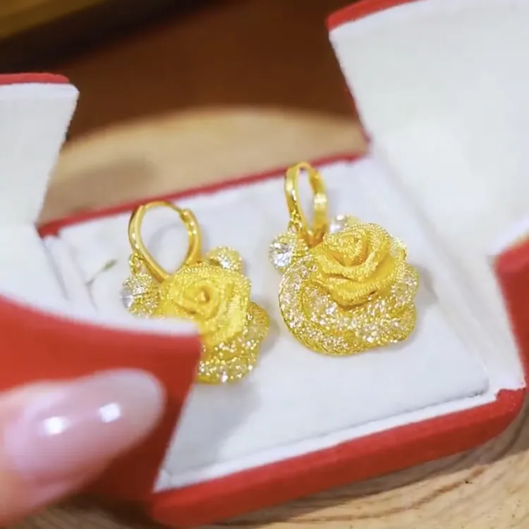 铜合金锆石耳饰 镶钻网状玫瑰花耳环女气质百搭新款耳饰耳扣