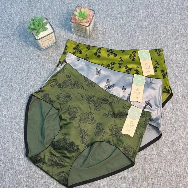 【小木屋】 绿野仙踪中高腰华尔缎含蚕丝底裆女士包臀无痕三角内裤