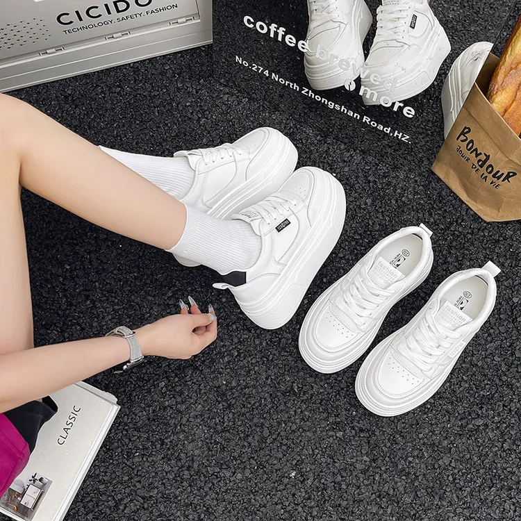 2025新款增高厚底7公分加绒小白鞋透气秋冬时尚休闲鞋女鞋欧性风