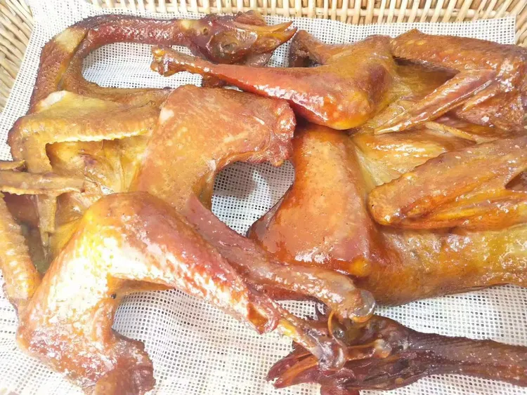 传统工艺风干鸡两只
