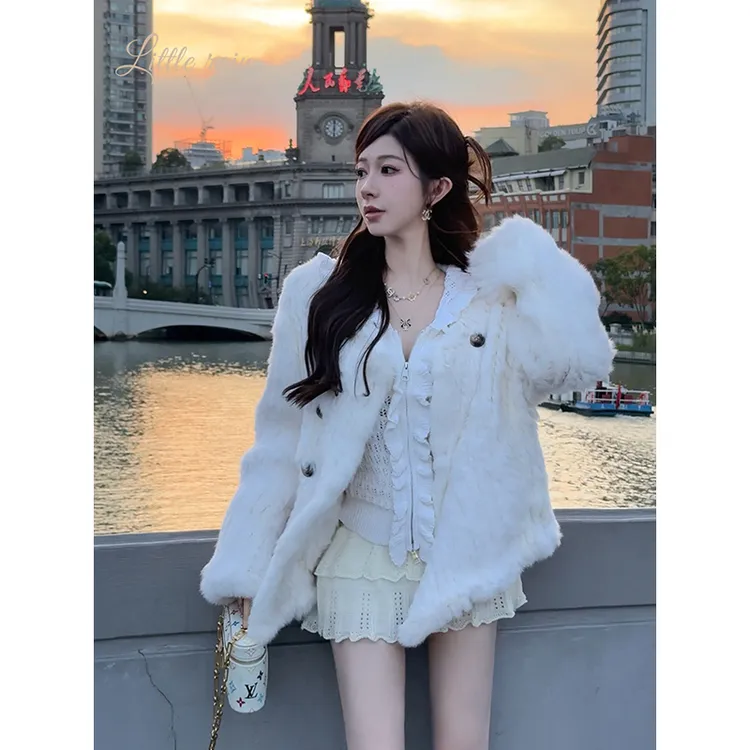 小雨姐姐新款【韩系千金】时尚设计感渐变扣毛毛短外套女2025秋冬季