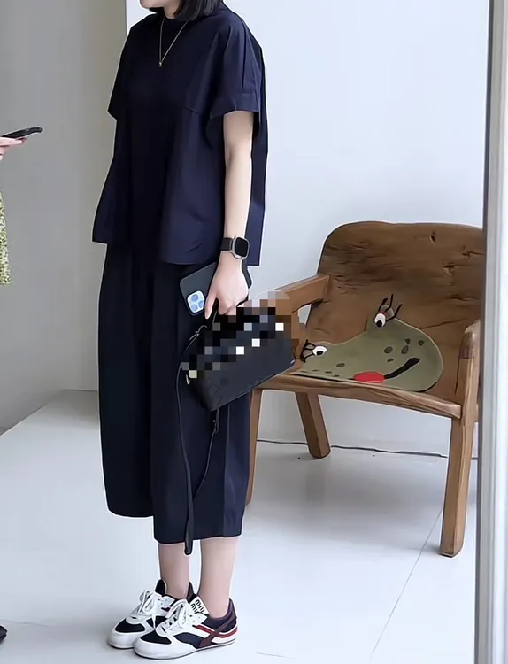 新款时尚洋气精品百搭女装Y1327