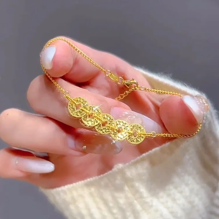 铜合金手链 新中式超闪碎冰冰五帝币手链女款新款饰品百搭精致ins