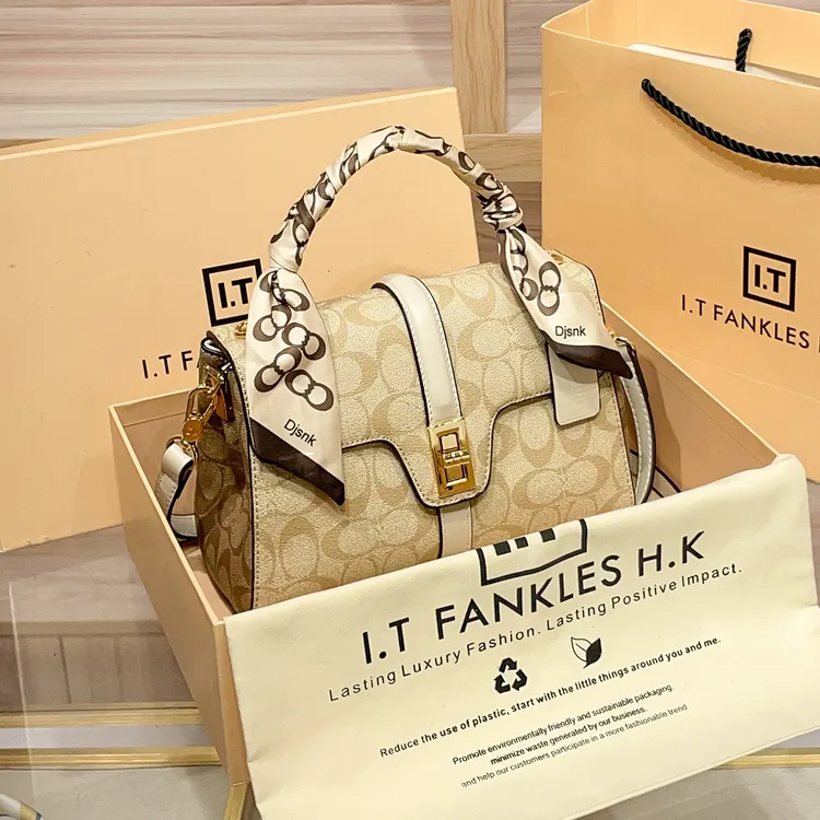 生日礼物爆款牛皮包包女款2025新款高级感真皮单肩小包秋冬手提斜