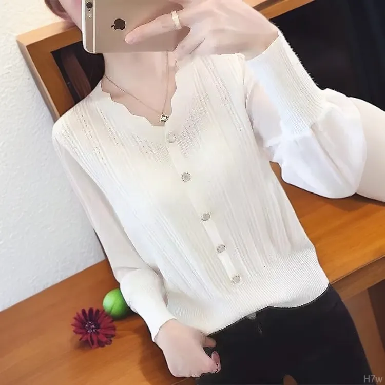 春秋新款韩版洋气显瘦简约雪纺袖针织衫短款上衣白色长袖打底衫女