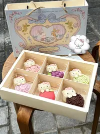 Hellokitty卡通抱抱月饼中秋限定礼盒中秋礼物送礼必备送女友
