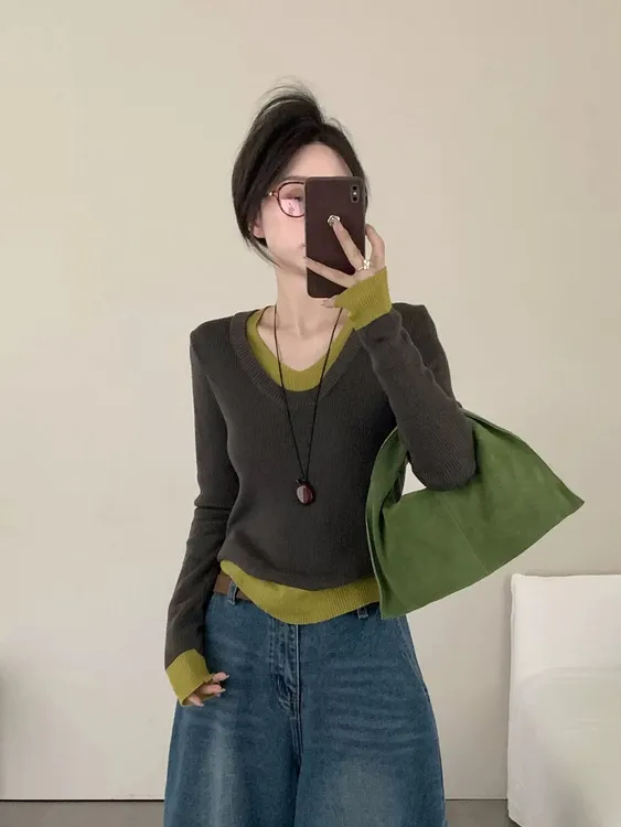 25秋冬新款韩系撞色V领针织衫女高级感内搭修身长袖上衣AM80236