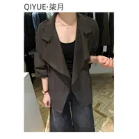 柒月家秋季韩版翻领极简风设计感女生风衣外套