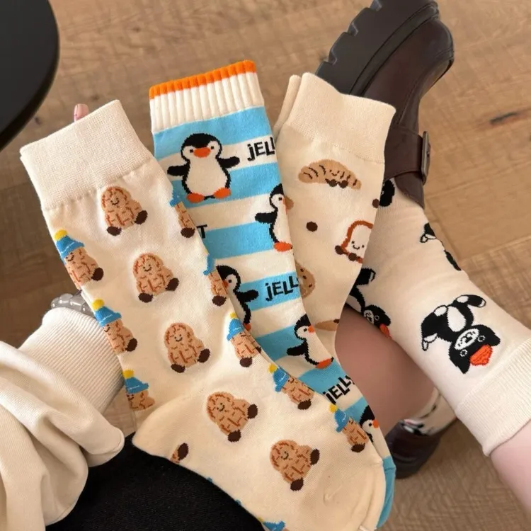 纯可爱个性卡通袜子女中筒袜春秋款棉ins潮网红创意长袜情侣袜