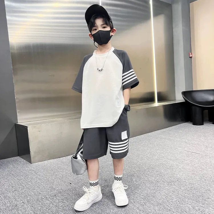 男童男森系韩版洋气套装极简风