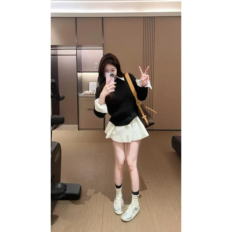 法式设计感气质翻领长袖针织衫女秋季小众气质收腰显瘦短裙两件套