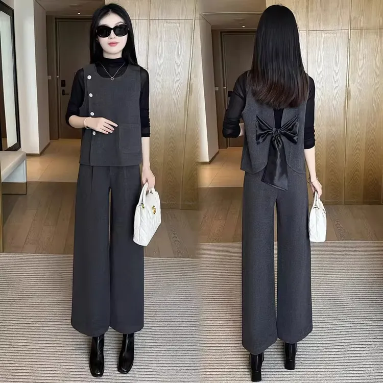 时尚套装女2025秋季新款洋气显瘦半高领打底衫马甲阔腿裤三件套