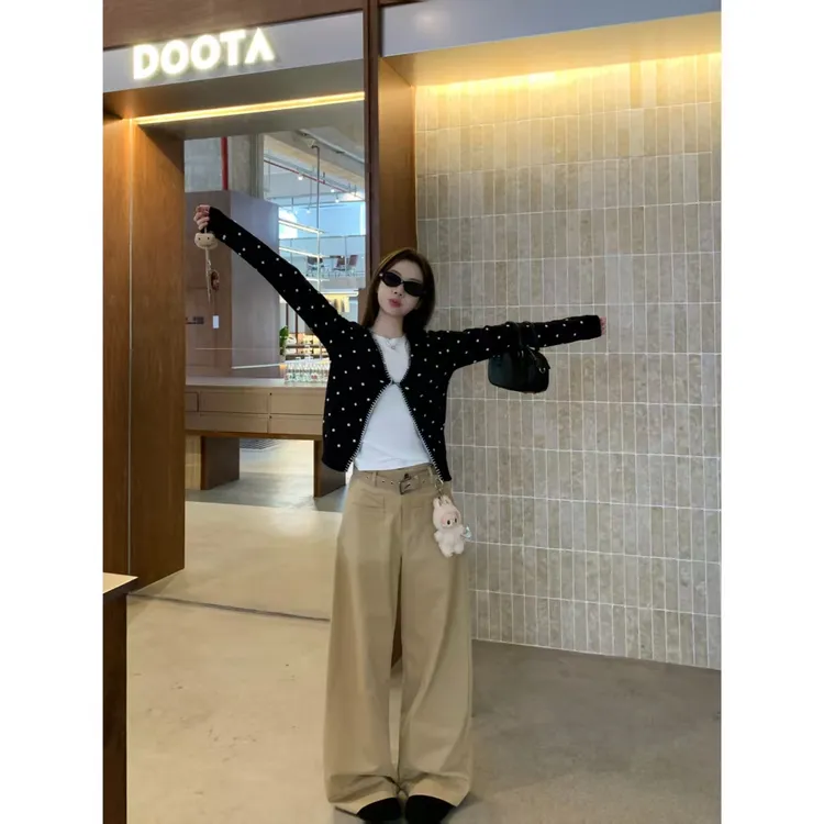 韩系波点圆款针织衫女秋季撞色明线显瘦上衣 ~内搭T恤Y3637