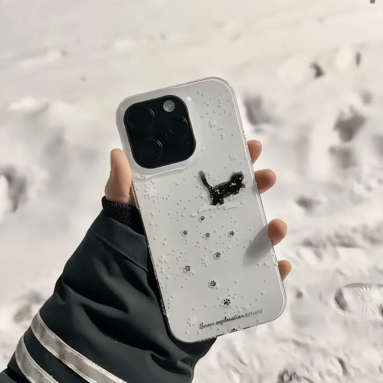 ins冬日雪地小猫咪适用苹果17Promax手机壳vivo华为oppo小米防摔