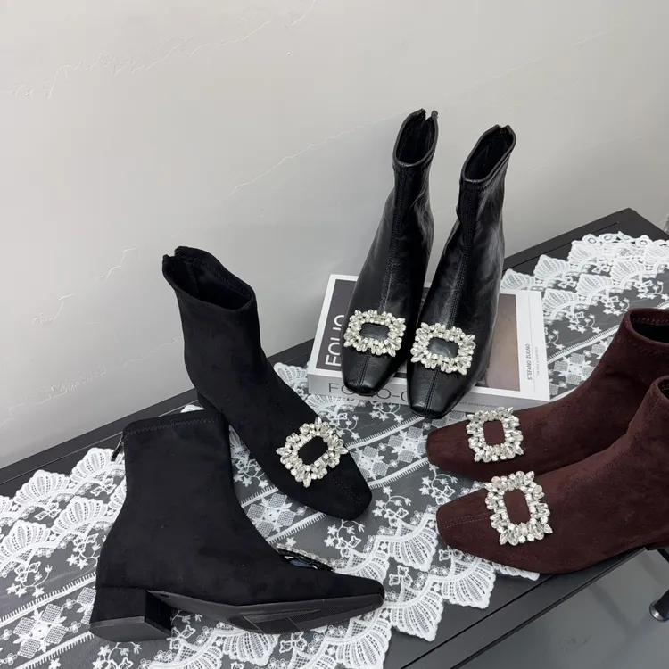 RV新款~内增高7cm瘦瘦靴女秋冬新款水钻方头加绒粗跟小个子短筒靴