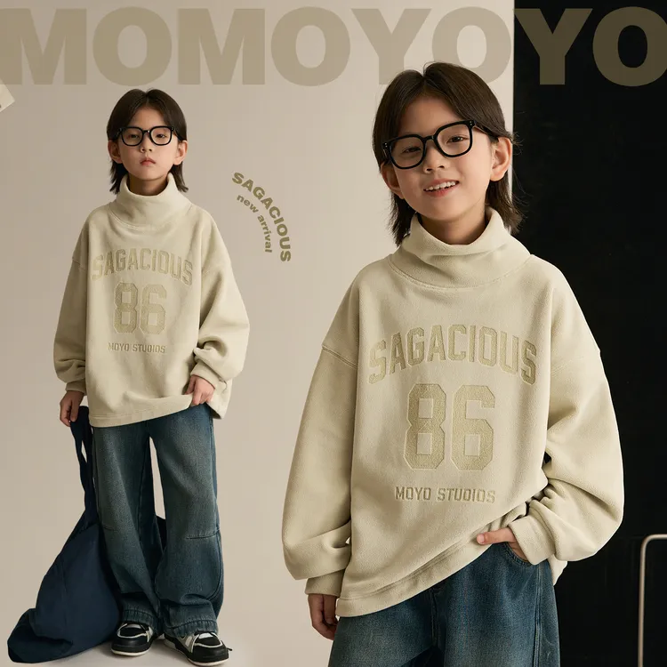 辰辰妈【共鸣】男童一体奥粒绒卫衣亲子装字母保暖高领上衣8949D