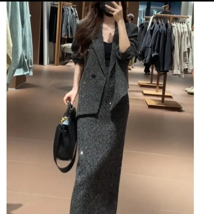 春秋新款女士小香风洋气显瘦西装外套半身裙穿搭套装