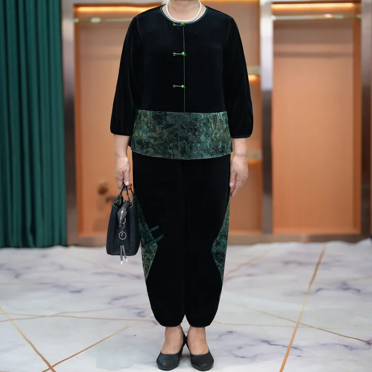 大码胖妈妈装加肥加大国风盘扣金丝绒套装2025秋中老年拼接两件套