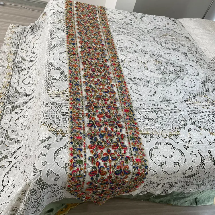 【新疆包邮】 金丝绒(40*150cm长方型）彩色绳绣长桌旗