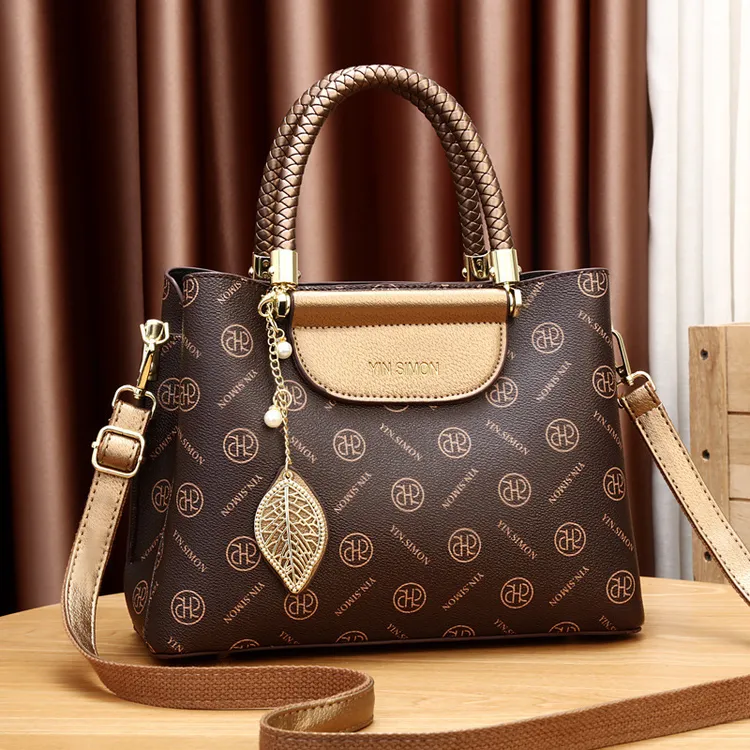 女包2023新款时尚大气单肩斜挎包大容量手提包女潮包