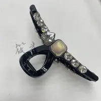 爱心鲨鱼抓夹Q057 fs