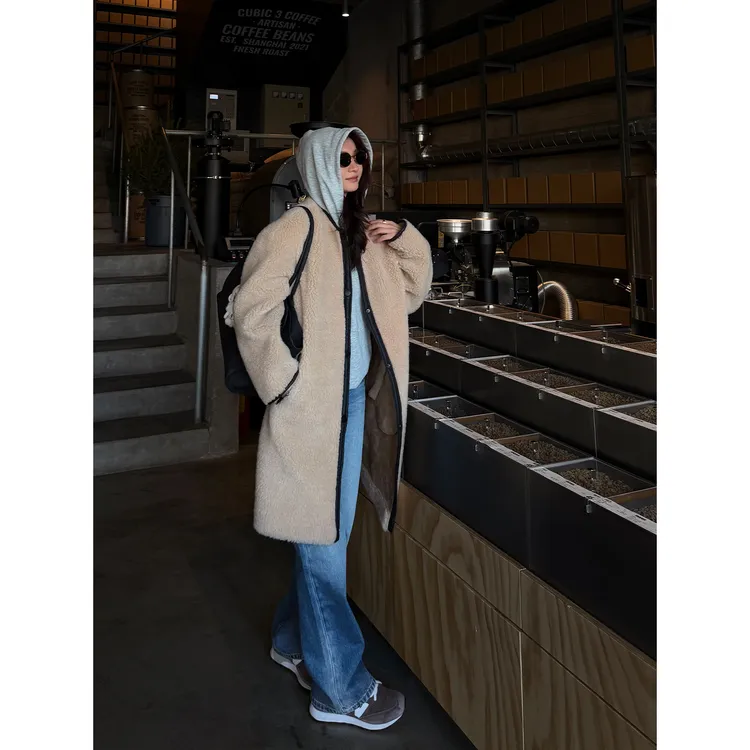 KEEP KAPU靠谱【温暖信号】100绵羊毛宽松保暖羊羔毛外套KP253784