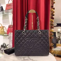 95新 Chanel/香奈儿 gst中号黑银荔枝牛皮单肩包/18050015