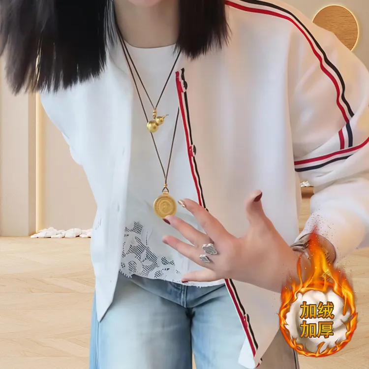 2025春秋季爆款时尚短外套春游出行衣服宽松外套设计感休闲上衣女