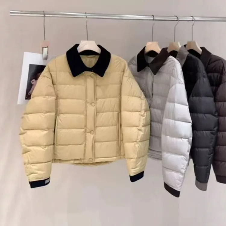 今年流行爆款白鸭绒羽绒服女2025冬季韩系时尚洋气保暖面包服外套