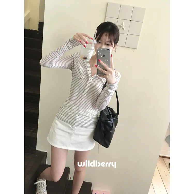 【小野莓7月7日夏季新品长袖防晒带帽条纹针织上衣T恤上衣BT613753