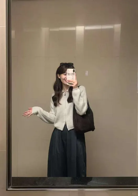 2025秋季新款双拉链翻领正肩毛衣外套针织开衫上衣百搭半身裙套装